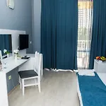 Sun Palace * ساني بيتش