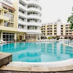Sun Palace * ساني بيتش