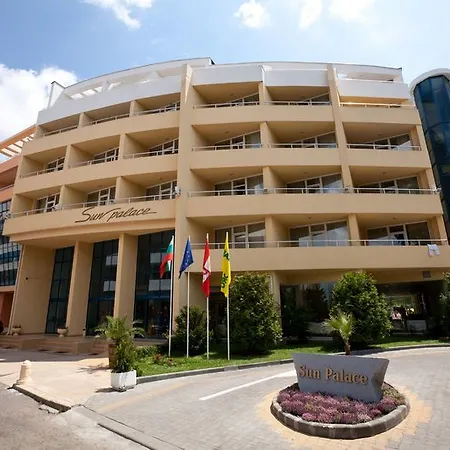 Sun Palace